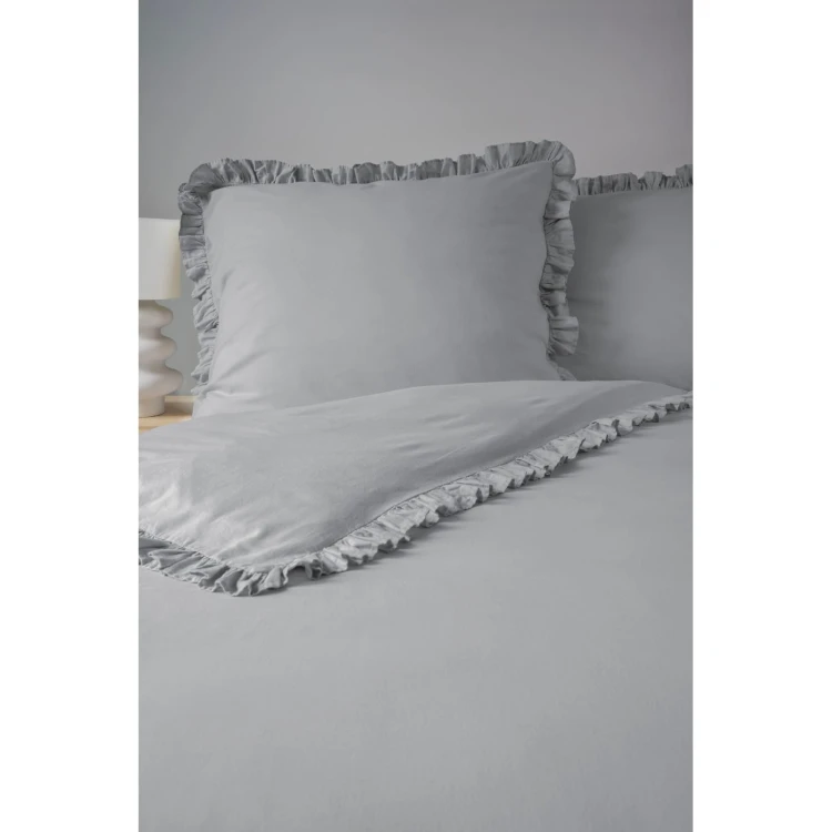light grey_01.jpg