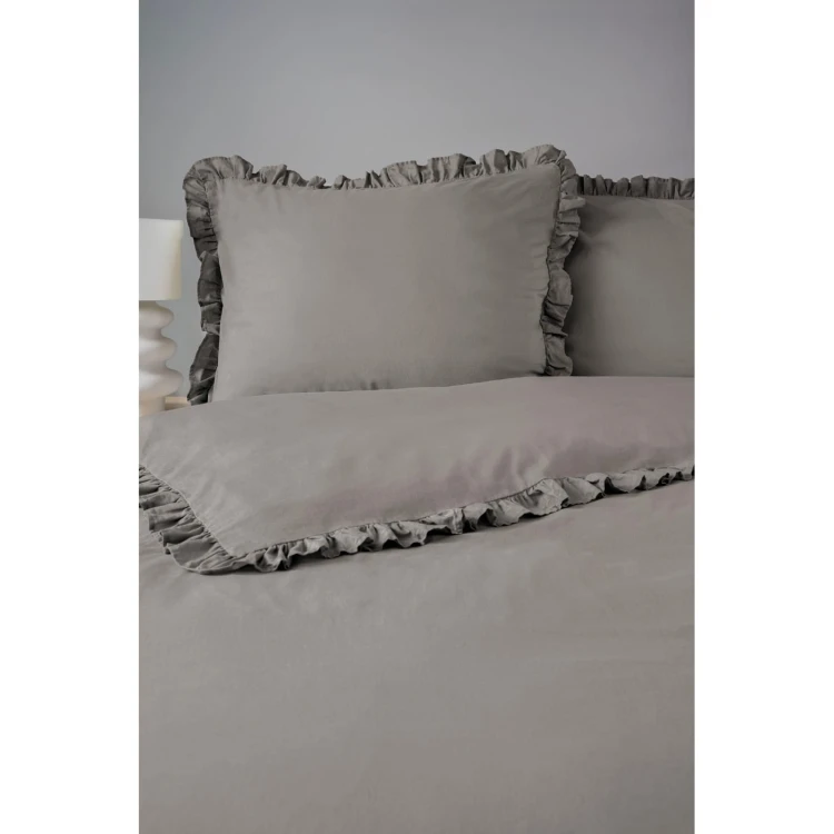 warm grey_01.jpg