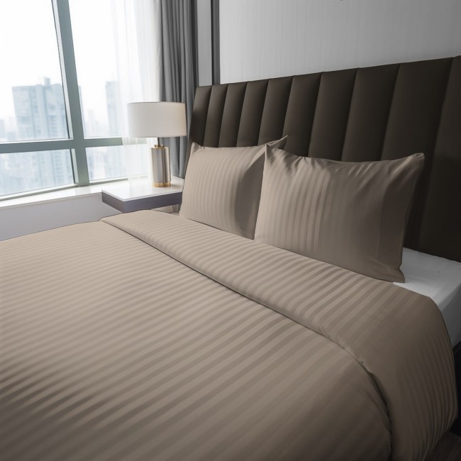 Przejdź do produktu Pościel adamaszek 200x220 Bawełna 100% satynowo-atłasowa Pure Taupe
