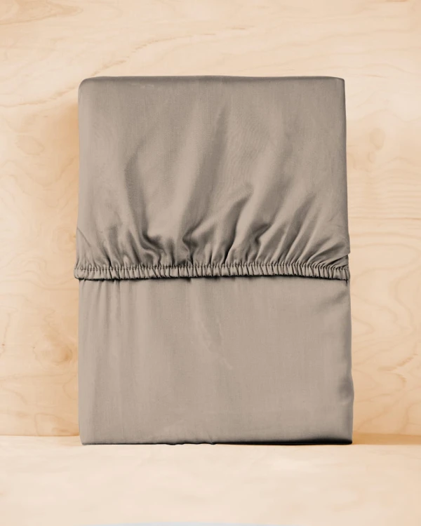 taupe_04.jpg