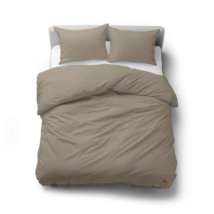 TAUPE_02.jpg