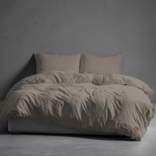 TAUPE_04.jpg