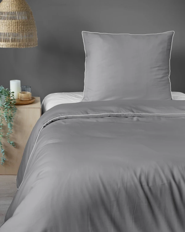 LIGHT GREY_06.jpg