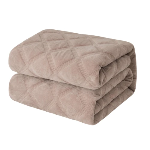 Narzuta na łóżko 170x210 velvet pudrowy róż pikowana na kanapę NNG 3405