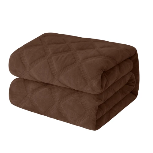 Narzuta na łóżko 200x220 velvet brązowa pikowana na kanapę NNG 3407