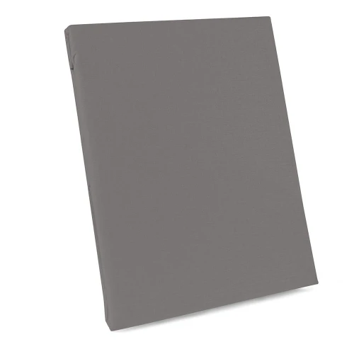 Przescieradlo-bawelniane-bez-gumki-w-kolorze-szarym,-o-wymiarach-200x220-cm-z-dodatkowymi-5-cm-po-bokach.-Produkt-lezy-na-plaskiej-powierzchni,-w-prostokatnym-ksztalcie,-prezentujac-gladka-fakture-materialu..jpg