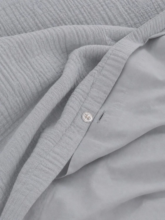 GREY_06.jpg