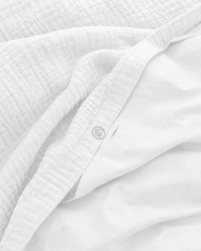 WHITE_06.jpg