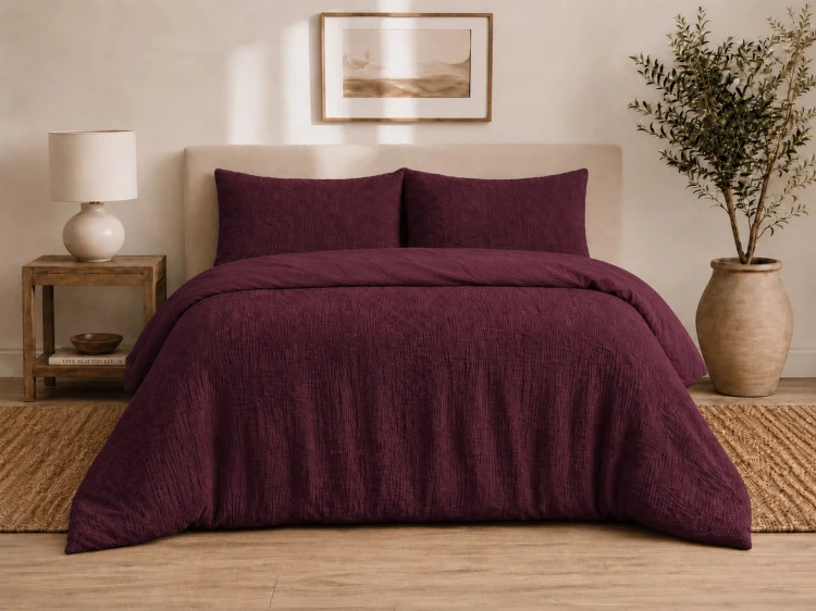 BURGUNDY_02.jpg