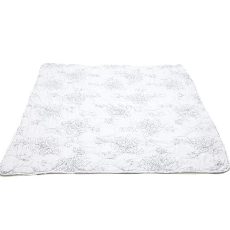 Kołdra całoroczna 160x200 w kwiaty