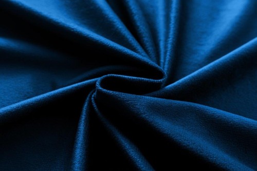 zaslona-na-zabki-140x270-gotowa-welurowa-granatowa-8.jpg