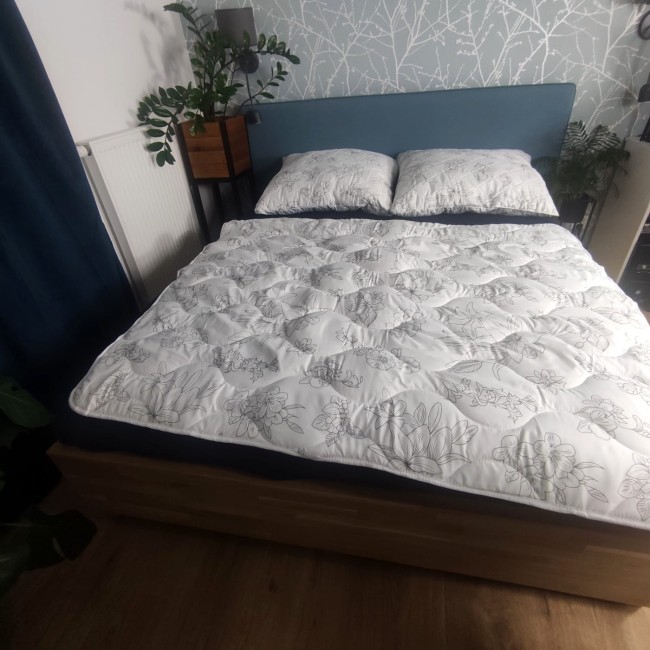 Przejdź do produktu Kołdra 140x200 całoroczna w Kwiaty
