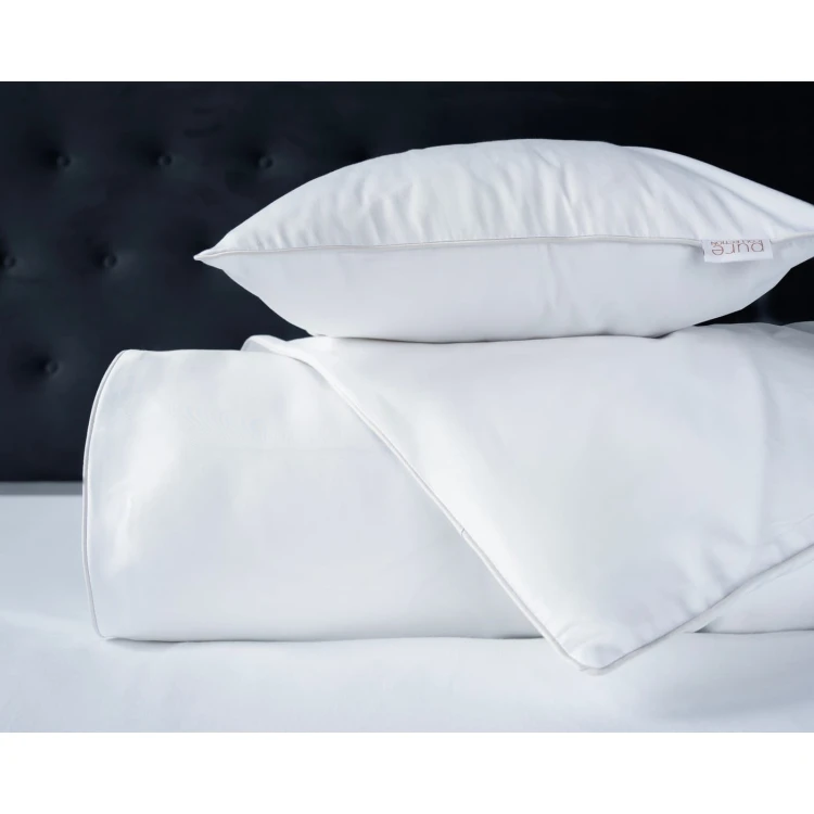 WHITE_02.jpg