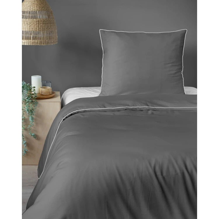 GREY_06.jpg