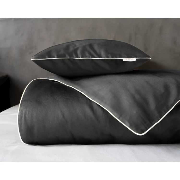 DARK_GREY_02.jpg