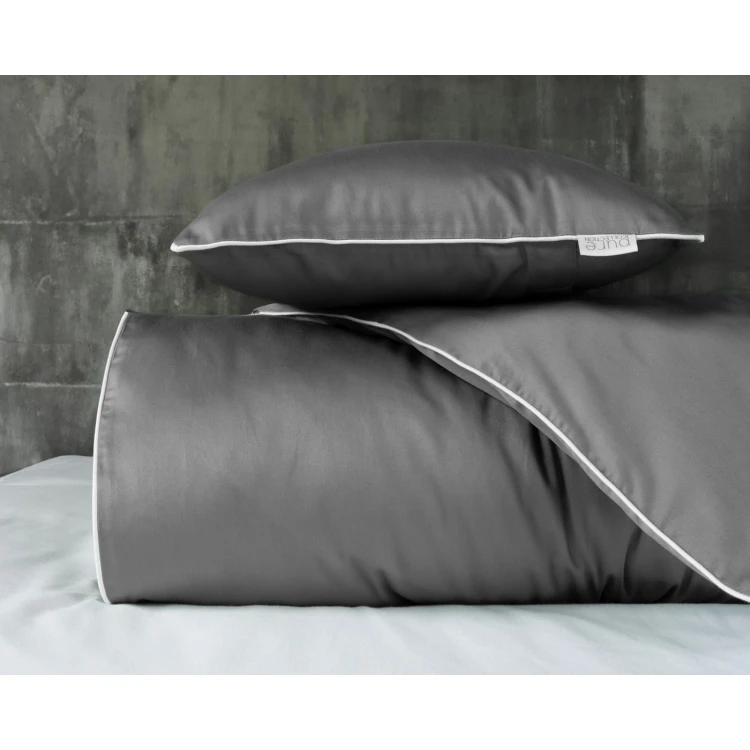 GREY_02.jpg